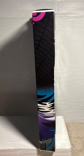 Monster High Spectra Vondergeist Doll Lights Up Ghouls Alive Mattel 2011 New - Picture 7 of 8