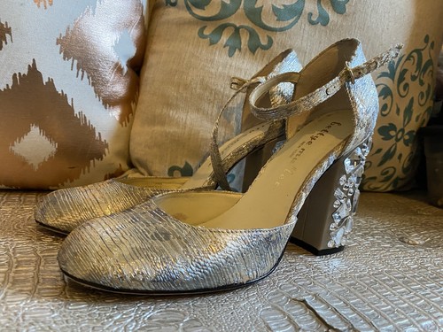 BETTYE MULLER women's designer MARY JANE chunky beaded heel shoes Sz 8 - Picture 10 of 11