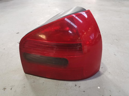 AUDI A3 RIGHT TAILLIGHT 8L, TINTED REVERSE LIGHT (OVAL SHAPE), 05/97-10/00 97 98