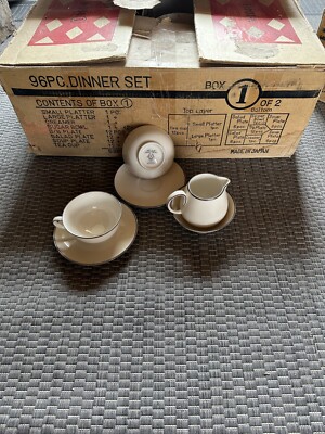 食器 Noritake 2 set , 1 plate&5 saucer Amazon.com | Noritake Cup & Saucer Set (Both Coffee and Tea) 220cc