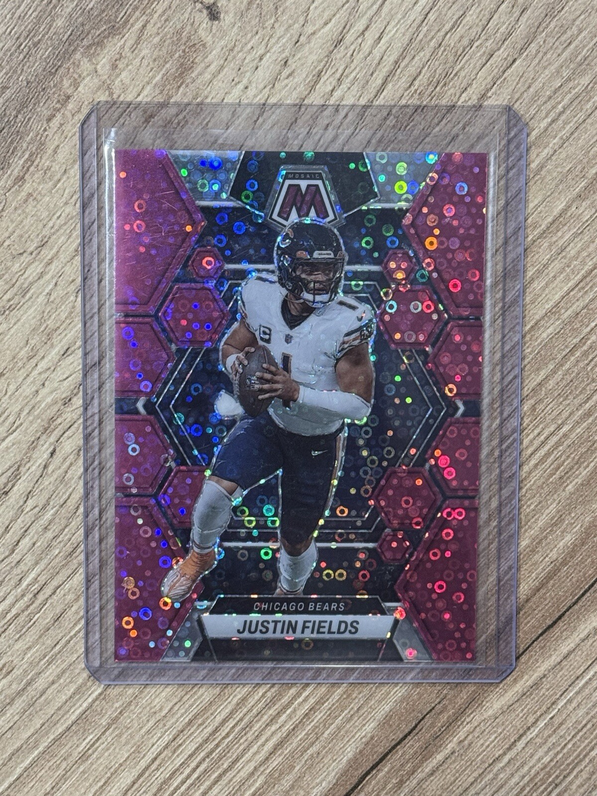 2023 Mosaic Justin Fields No Huddle Pink Prizm 1/20 Bears Steelers #33