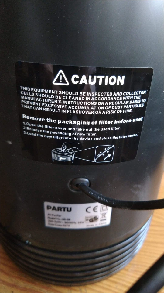 HEPA Purificatore d'aria-Nero PARTU BS-08-Usato pochissimo+Secondo Filtro nuovo - Immagine 3 di 4