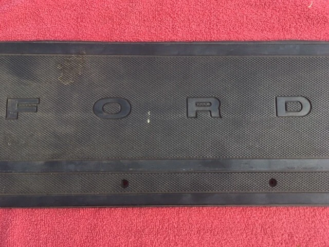 Almofada de borracha para porta frontal Ford Econoline Van NOS anos 1980-1990 - Imagem 3 de 4