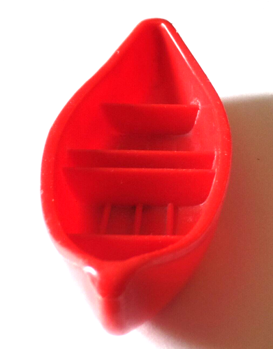 Vintage Red Plastic PLAYSKOOL CANOE Toy Made in USA - Picture 4 of 6