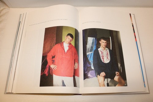 PURPLE FASHION Book/Magazine, INDEX 76, Issue 29, Spring/Summer 2018, Hardcover - Foto 12 di 14