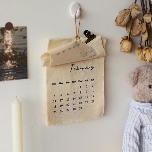 Vintage Cotton Cloth 2025 Wall Calendars Decoration English Calendars Home Decor - Picture 13 of 16