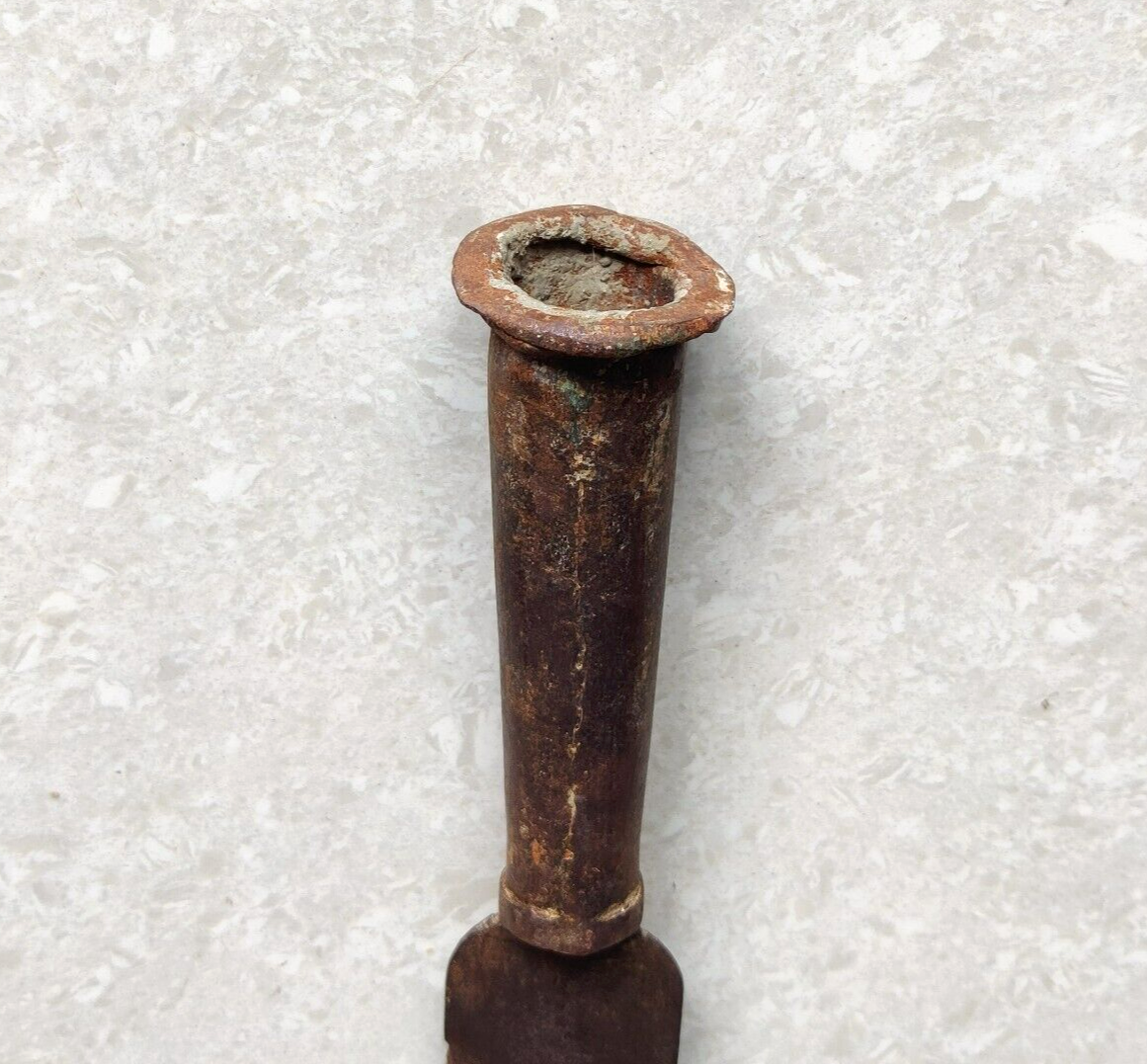 Ancienne Tête De Lance En Fer Sculpté – Inde, 19e Siècle – 12,7 Cm – Collection