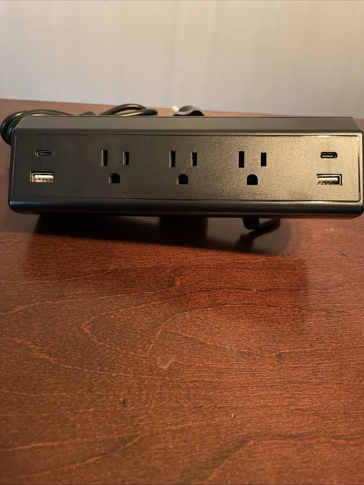 Desk Clamp Power Strip - Image 2 of 4