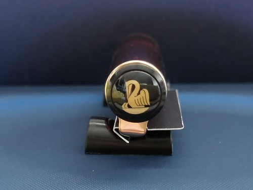 Pelikan M200 Red Demonstrator Fountain Pen 2002 Discontinued (M Steel Nib) - Picture 6 of 7