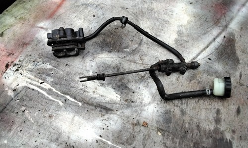 Triumph L900 1994 Rear Brake Caliper Master Cylinder