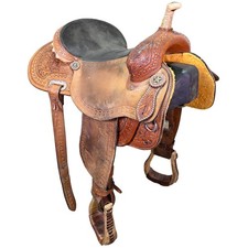 Used 15" Tex Tan Imperial Barrel Racing Saddle Code: C15TEXTANBRSTAR