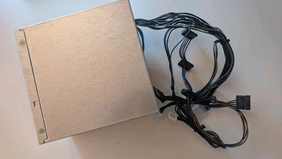Delta Electronics DPS-320KB-1 A 320W Netzteil P/N: 502629-001