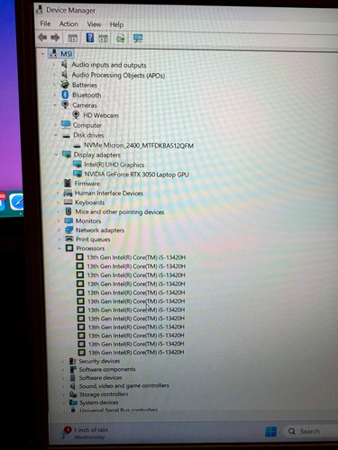 MSI Thin 15 B13UC-1000US 15.6" i5-13420H 2.1GHz 16GB RAM 512GB SSD RTX 3050 - Afbeelding 10 van 19