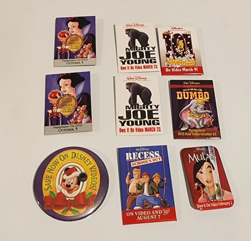 Disney Collectable Trading Cards, Movie Pins, Snow White Stuffed Plush - Picture 20 of 24