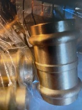 10 złączek prasowych Viega Sanpress 28 szt.