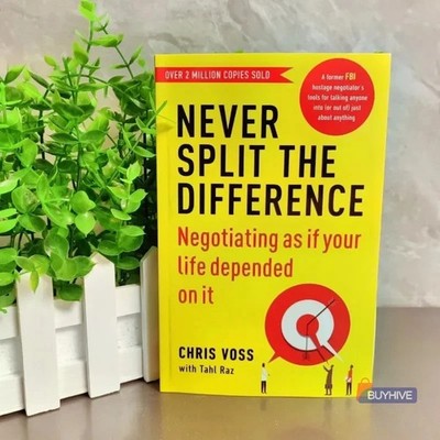 Never Split the Difference By Chris Voss Brand New Paperback - Free Shipping USA
