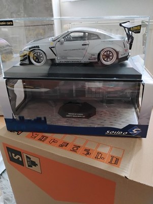 solido 1:18 Nissan GT-R  R35 LBWK Bodykit Grau  mit Felgen Umbau