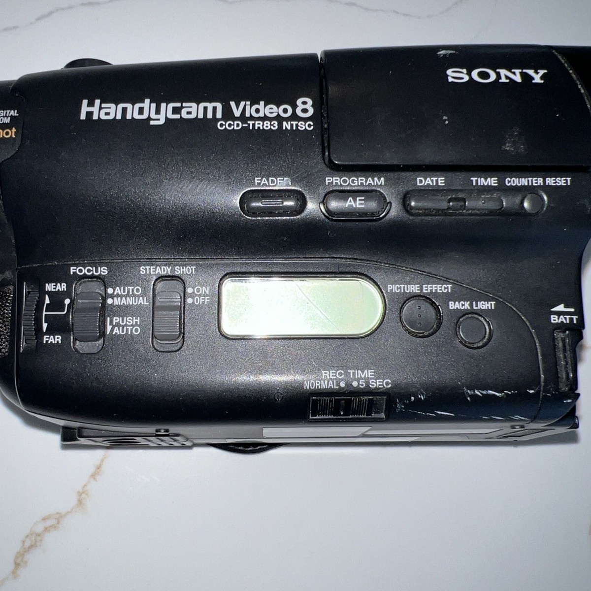 Sony Handycam CCD-TR83 8mm Video8 Camcorder VCR Player Camera AS
