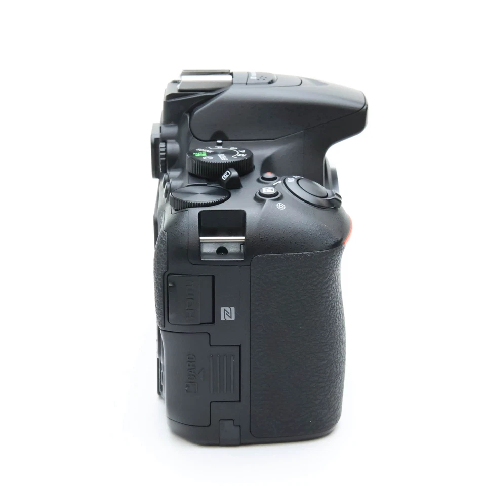 Nikon D5600 24.1MP DSLR Camera Body #59 - Image 4 of 4