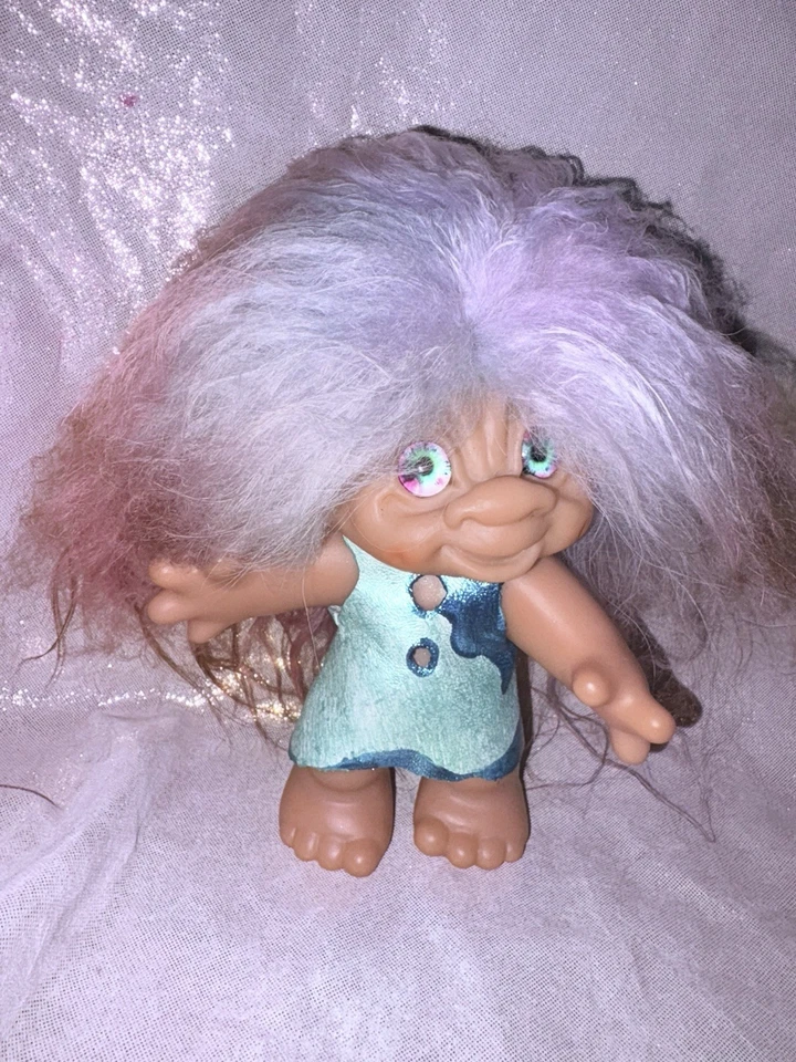 Dam Troll 6” Nueva Ropa de Cuero Ojos de Turmalina de Vidrio Sheephair Islandés Foto 2 de 4