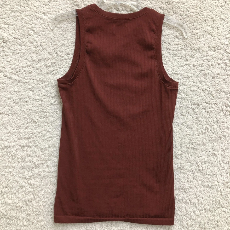 Camiseta sin mangas Athleta para mujer mediana marrón óxido acanalada sin mangas acanalada tejida atletismo Foto 4 de 4