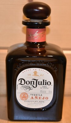 Don Julio ANEJO Tequila Bottle - Empty 750 ml Wood Stopper/cork -Fun Cave/Crafts