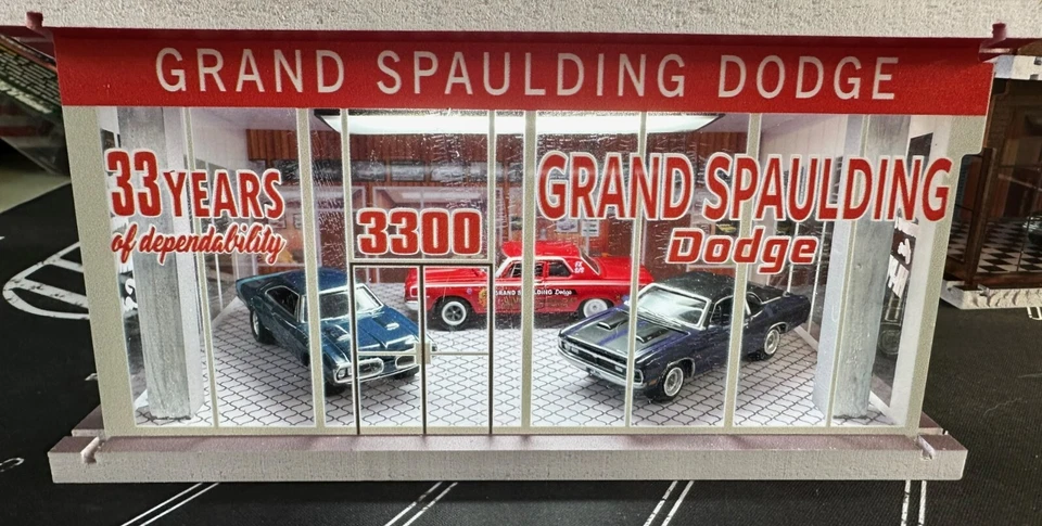 1/64 SCALE, MR. NORMS GRAND SPAULDING DODGE SHOWROOM DIORAMA ! - Image 2 of 4