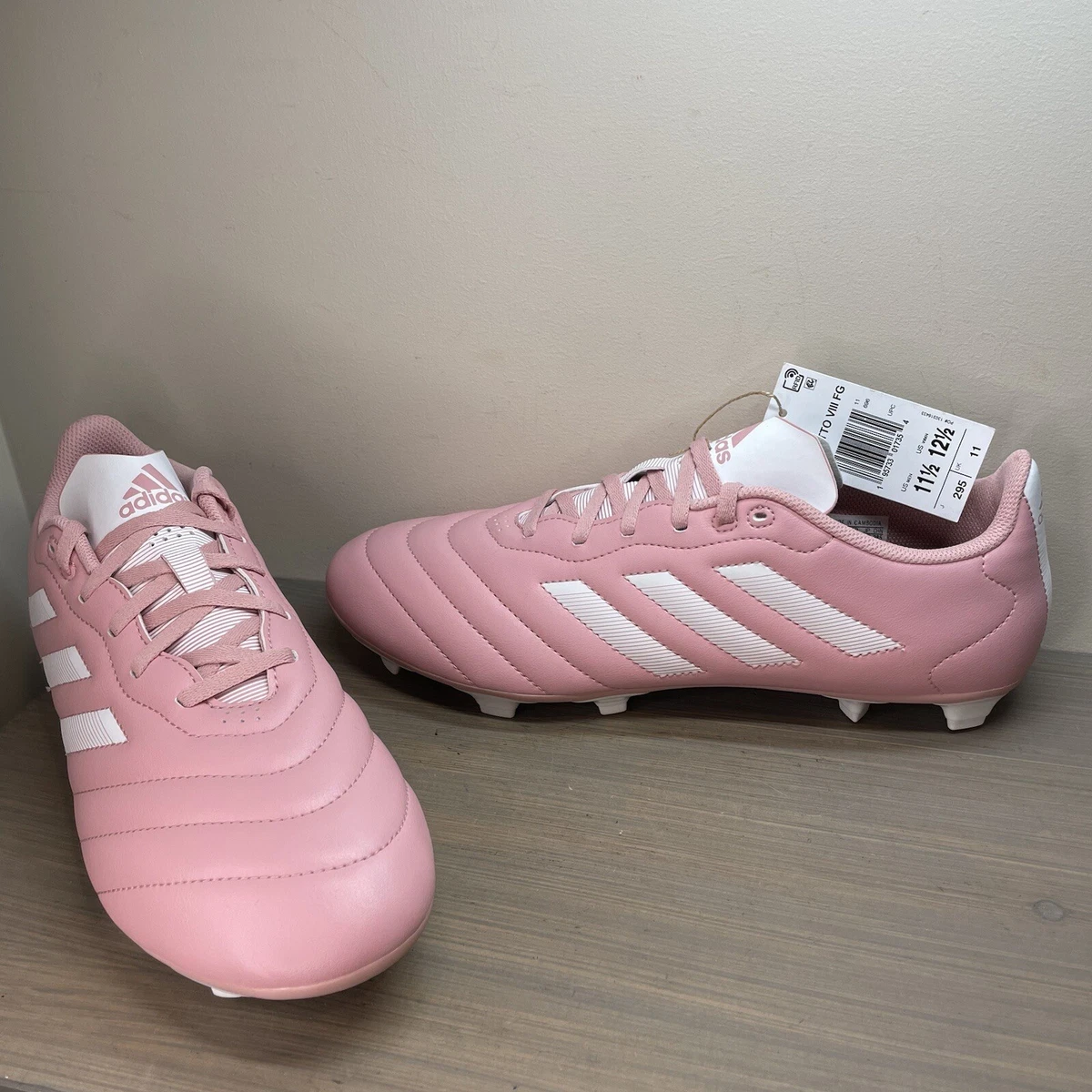 Pink soccer sales cleats womens