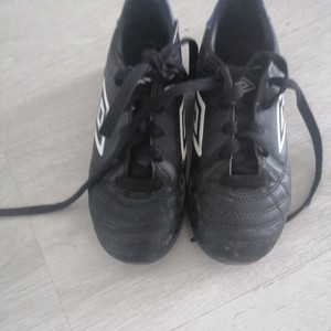 astro trainers size 12