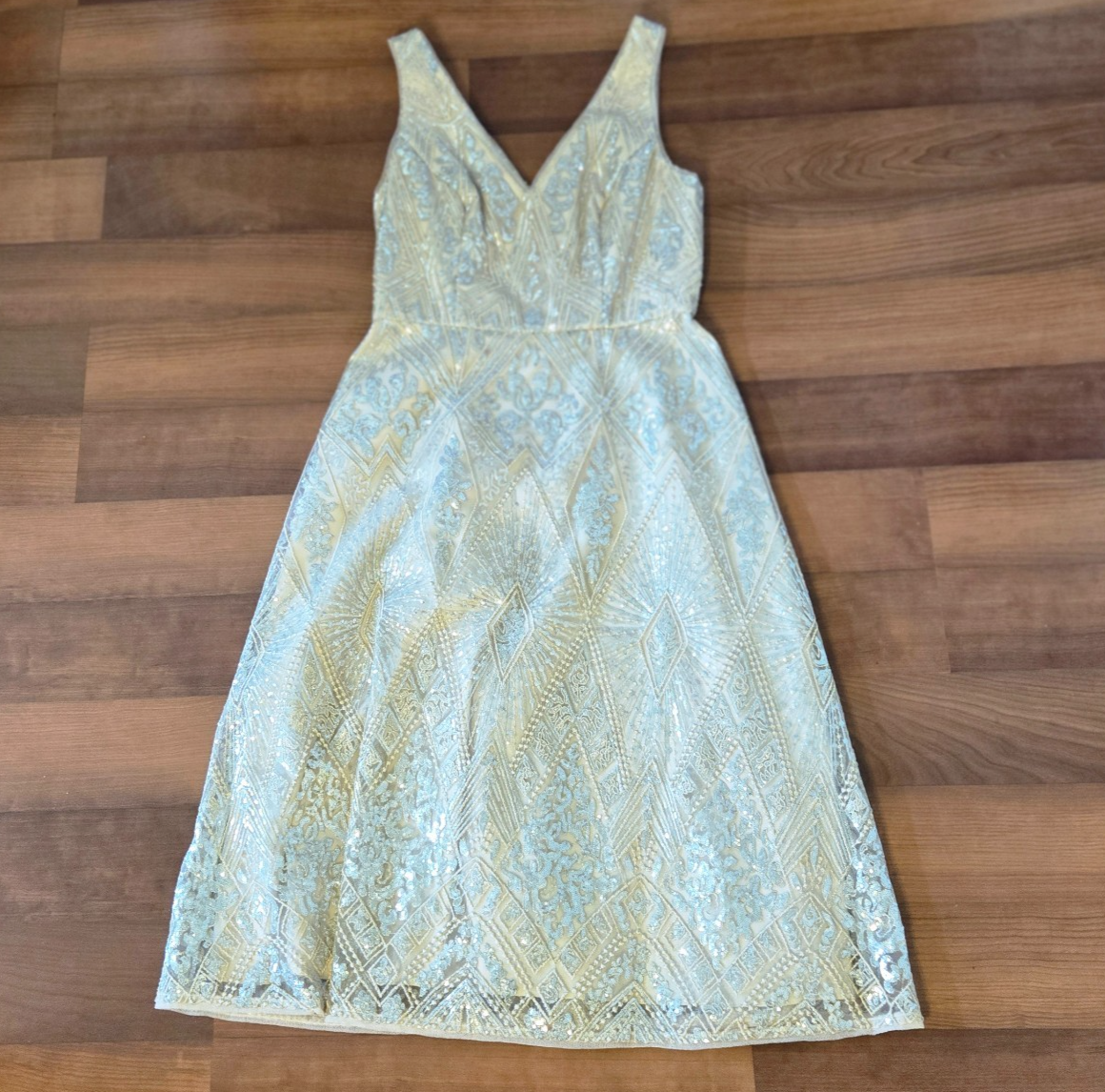 Adrianna Papell Dress US 2 EU34 Champagne Beige w/ Silver sequins