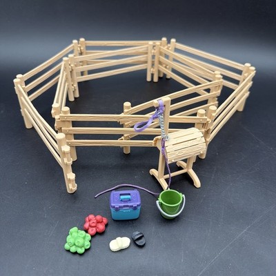 Schleich 42389 Riding School Parts Fence Apples Brush Saddle Rest Bridle ..More