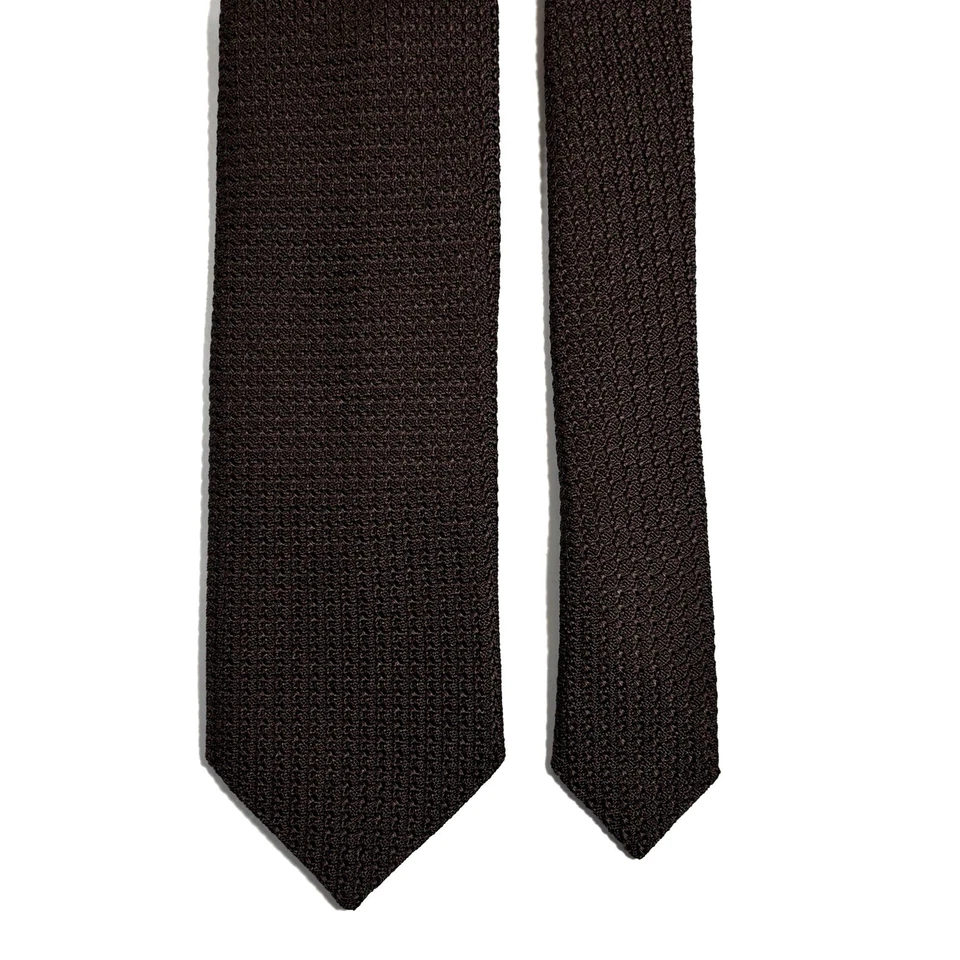 Gravata granadina de seda marrom escura (Garza Grossa) feita à mão na Itália - Imagem 3 de 4