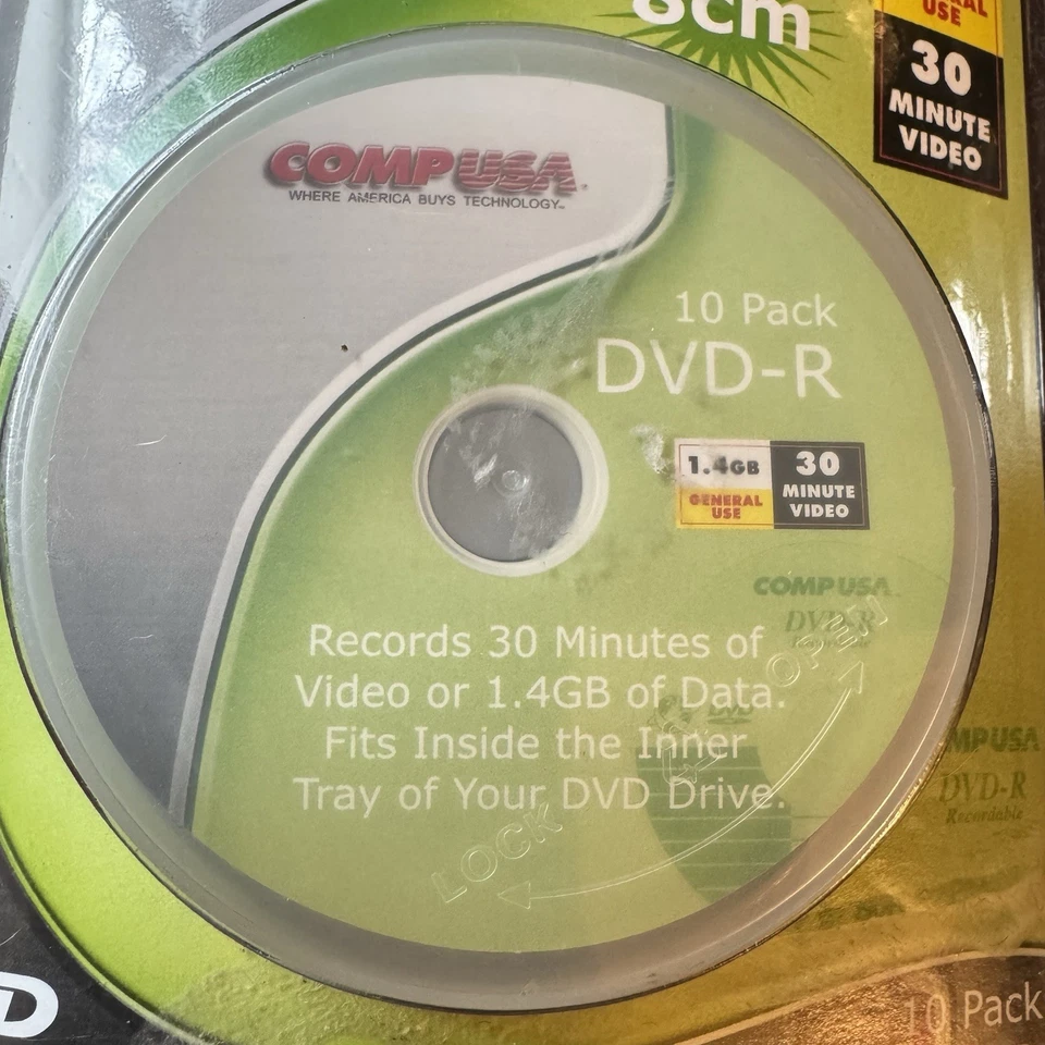 NEW CompUSA Handycam Mini DVD-R * 10 PACK 8CM 1.4 GB 30 Min * Recordable Disc - Image 3 of 4