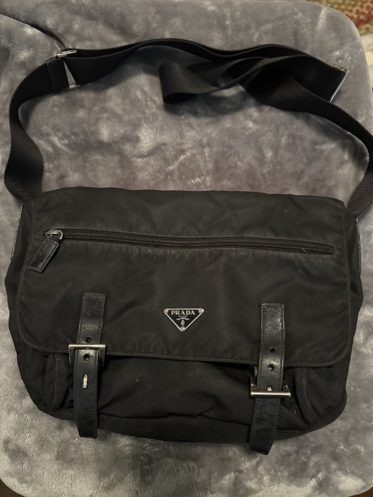 Prada Black Nylon Crossbody Bag Authentic Missing Leather Zip Pull Messenger-image