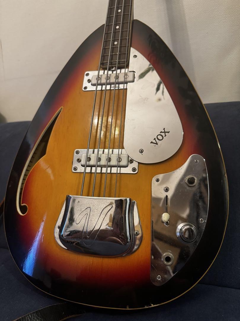 Vox Wyman Bass （Teardrop型・イタリア製）ビンテージ　中古 Vox Wyman Bass （Teardrop型・イタリア製）ビンテージ 中古 Vox