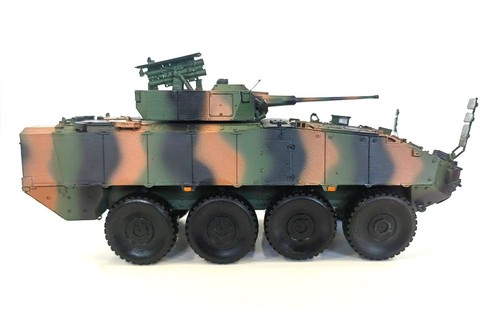 PIRANHA V MOWAG SPAGNA - Modelli di vespe 1:35 - pronta costruzione 35115 - Foto 2 di 3