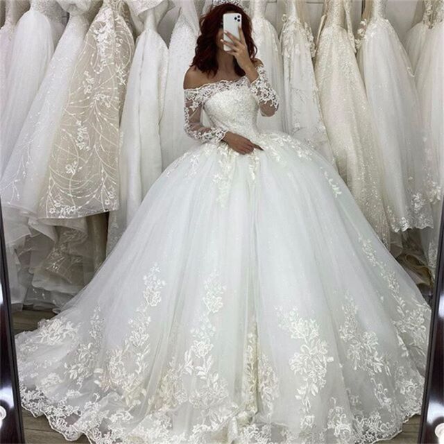 White Wedding Dresses Boat Neck Lace Appliques Ivory Long Sleeves Ball Gowns