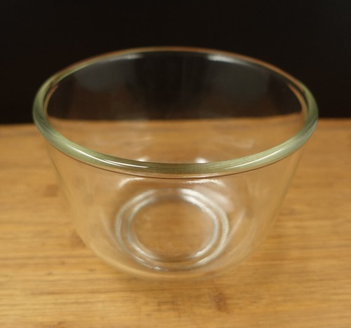 Cuenco mezclador de vidrio vintage de 4 7/8"" de alto 6 1/2"" de ancho - Imagen 2 de 6