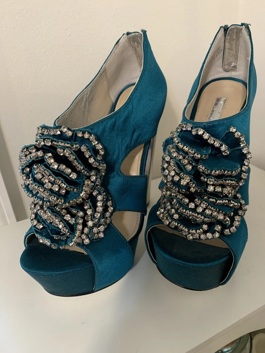 Super Cute NEW Bakers Shoes Turquoise Size 6.5