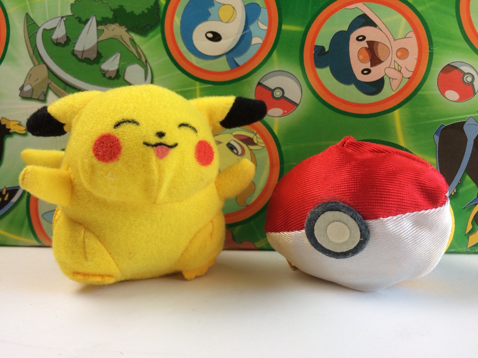 pokemon zipper pokeball plush