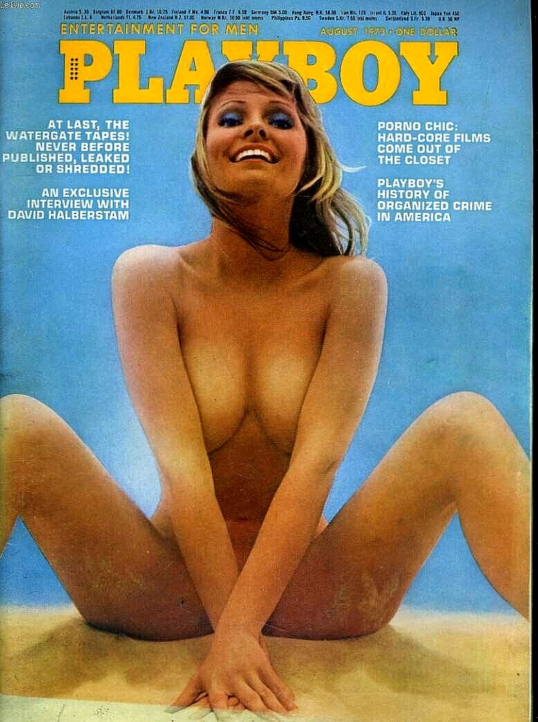 Affiche Playboy août 1973 pour décoration murale salon retro et ambiance boudoir vintage
