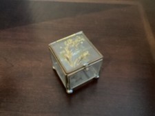Glass Hinged Trinket Box Mirror Base. Stained Glass Flower 4x4x2