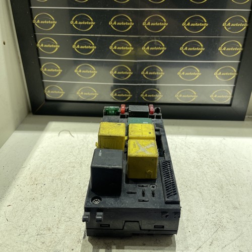 MERCEDES W202 W210 CLK SLK Sicherungskasten 0025452701