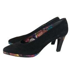 Vintage Nicole Miller By Stuart Weitzman Suede Pumps Women  s 8 Narrow Black