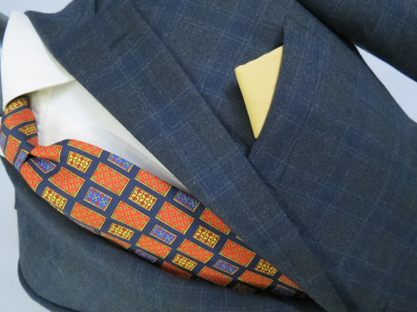 Current Tommy Hilfiger two button side vented fla… - image 2