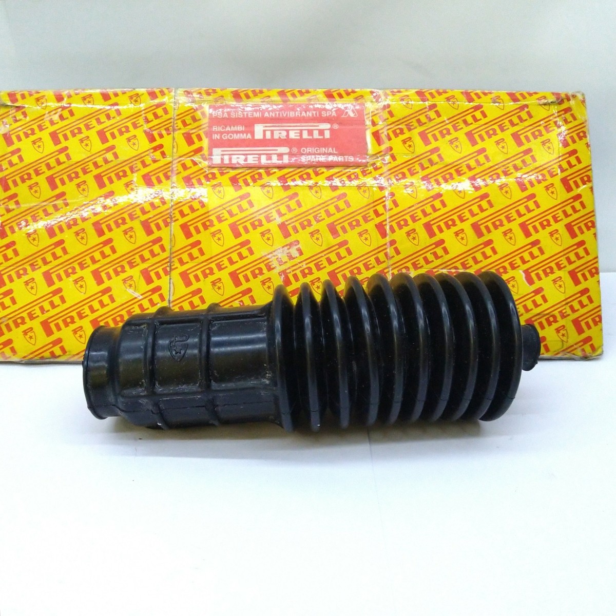 Steering Front Right Bellows Fiat 131 - 132 Pirelli 3821 for 4373922 | eBay steering-front-right-bellows-fiat-131-132-pirelli-3821-for-4373922-ebay