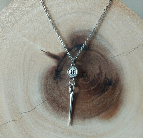 Sewing Needle Stainless Steel Necklace Needle & Button Necklace Sewing Jewelry - Picture 6 of 6