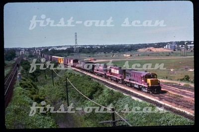 R DUPLICATE SLIDE - Rock Island RI 202 GE U25B Action mit Fracht