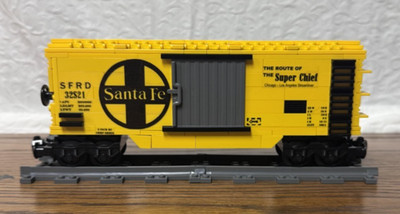 Custom Brick Train Santa Fe Super Chief Yellow Boxcar
