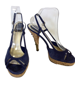 CHRISTIAN DIOR DUNKELBLAUE WILDLEDER-SANDALEN MIT SCHMUCKBESATZ PLATEAUABSATZ GRÖSSE 7,5/40